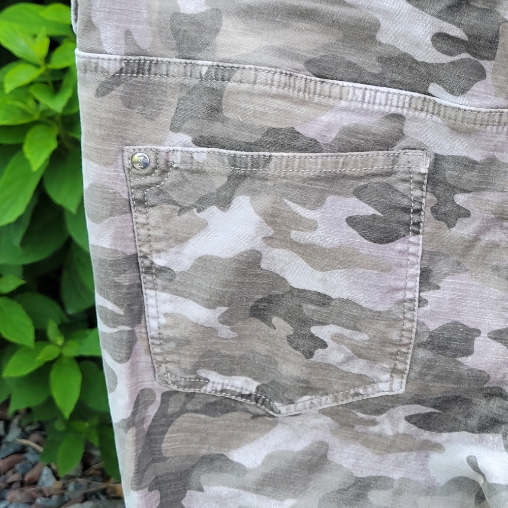 Pilcro & the Letterpress High Rise Skinny Velour Gray Camoflauge Jeggings sz 31 - Picture 8 of 9